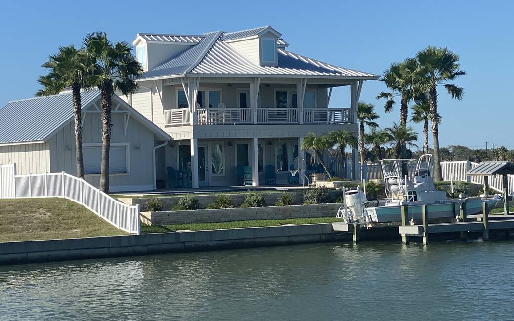 Gallery Islands of Rockport